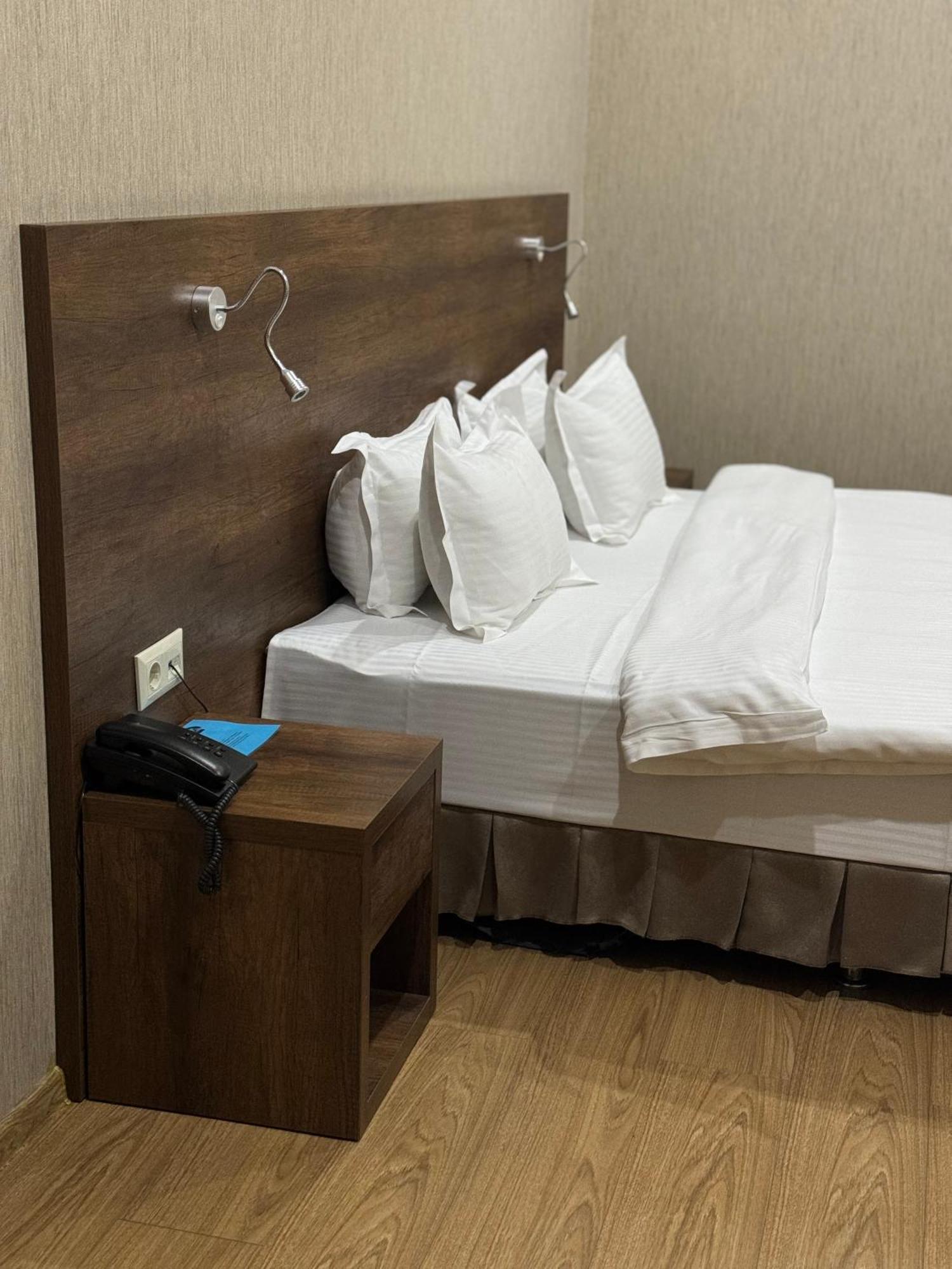 Hotel Metekhi Line 트빌리시 외부 사진
